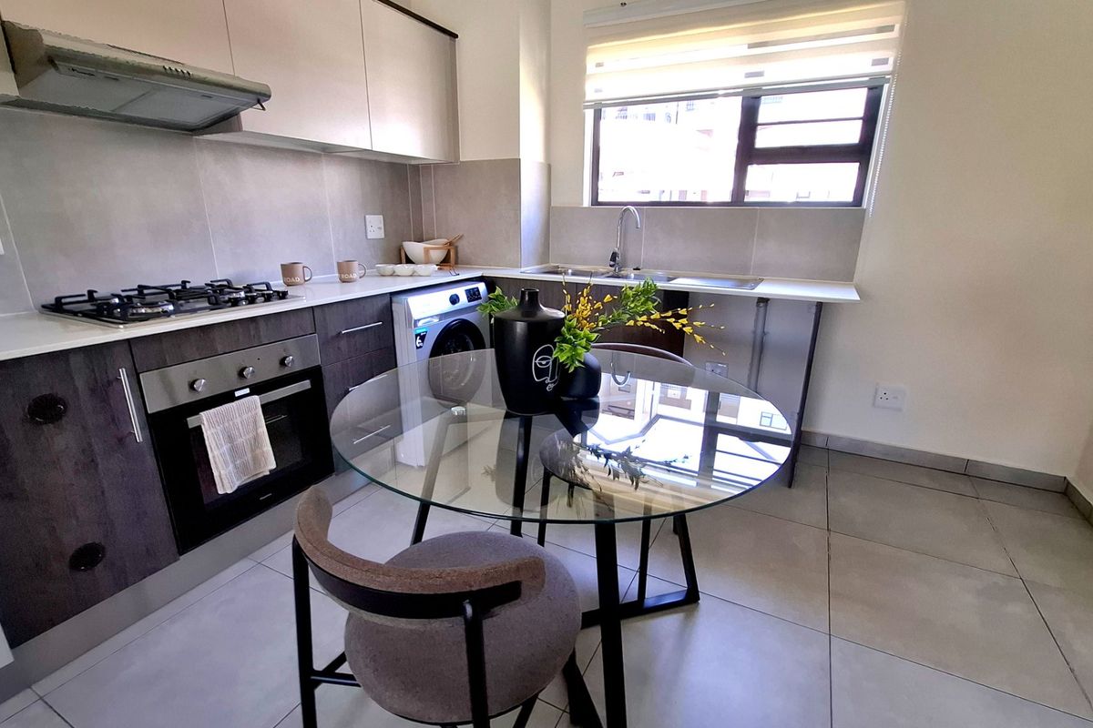 Modern 2 bedroom 2 bathroom apartment, in central. Brand new development no transfer costs - Photo 4