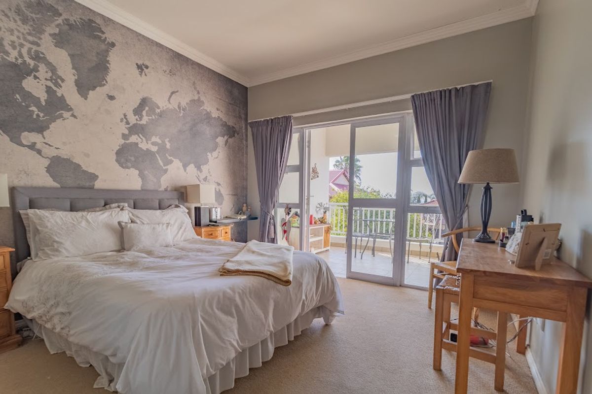 Modern 2-Bedroom Flat with Special Features! - Photo 5