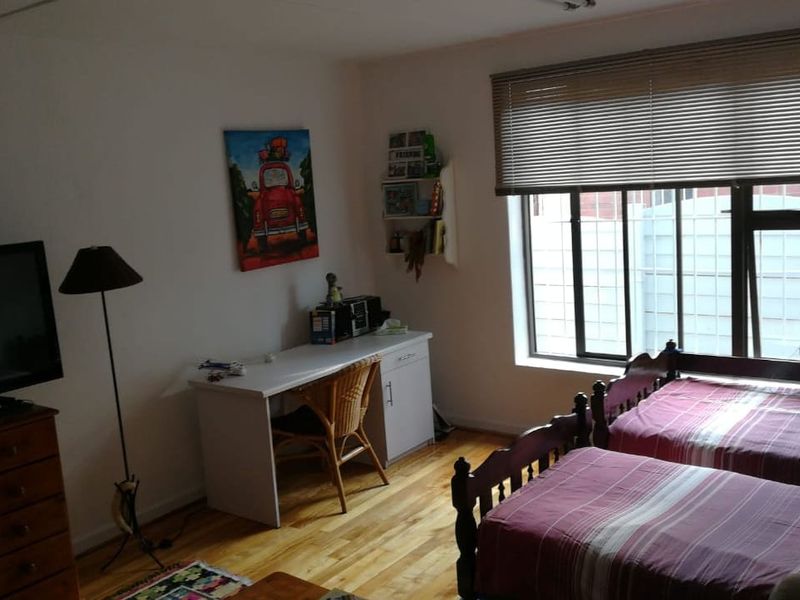 Charming Family Home with Cottage Potential - Photo 7