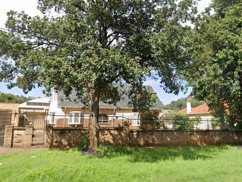 Character-Filled Home for Sale in Kensington - Photo 4