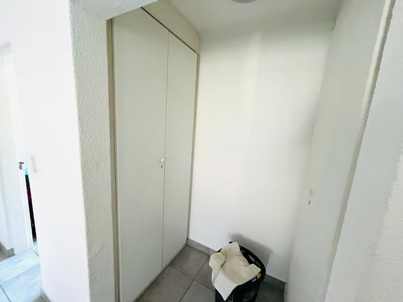 2 bedroom & 2 bathroom apartment/ flat in Sundowner for sale secure now!! - Photo 10