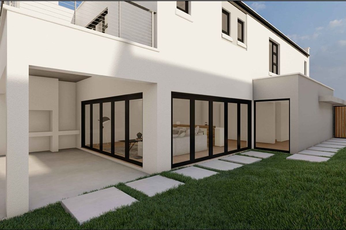 Modern estate living with a country edge — Exceptional value in George - Photo 2