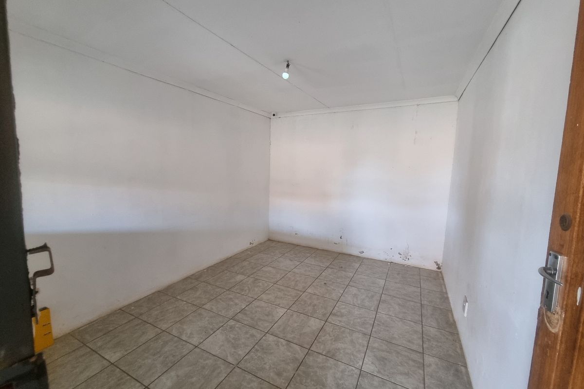 Commercial Property for sale - Photo 5