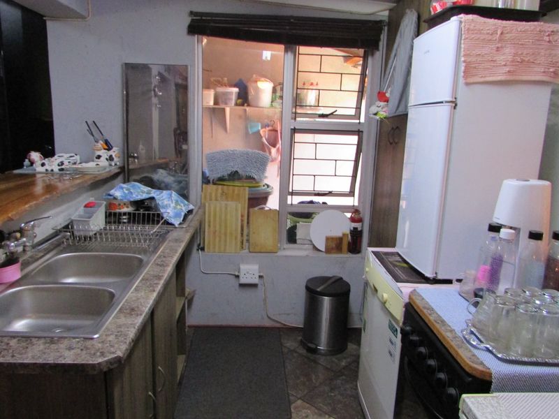 6 Bed House in White River Ext 3 for Sale - Photo 9