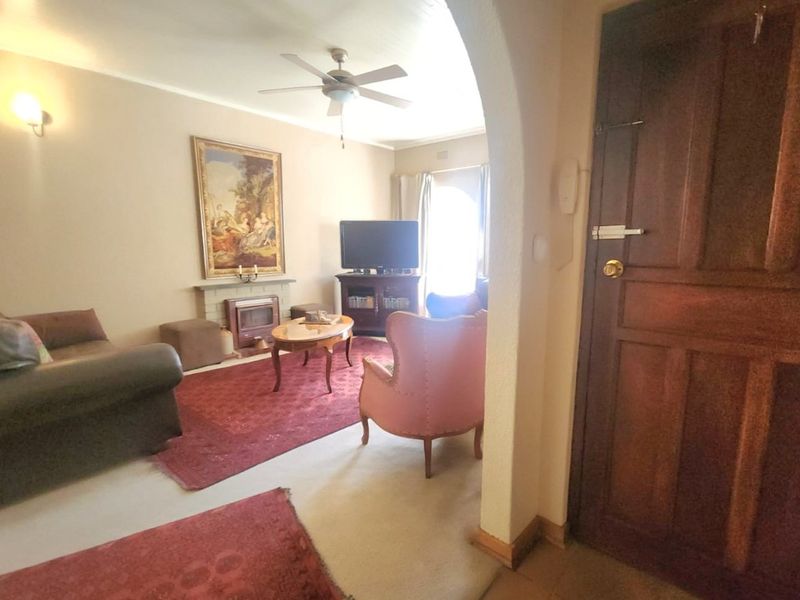 Don’t Miss Out on This Stunning Family Home in Voeltjiedorp, Brits!  - Photo 4