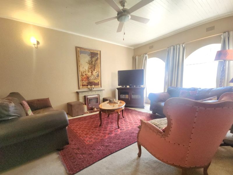 Don’t Miss Out on This Stunning Family Home in Voeltjiedorp, Brits!  - Photo 3