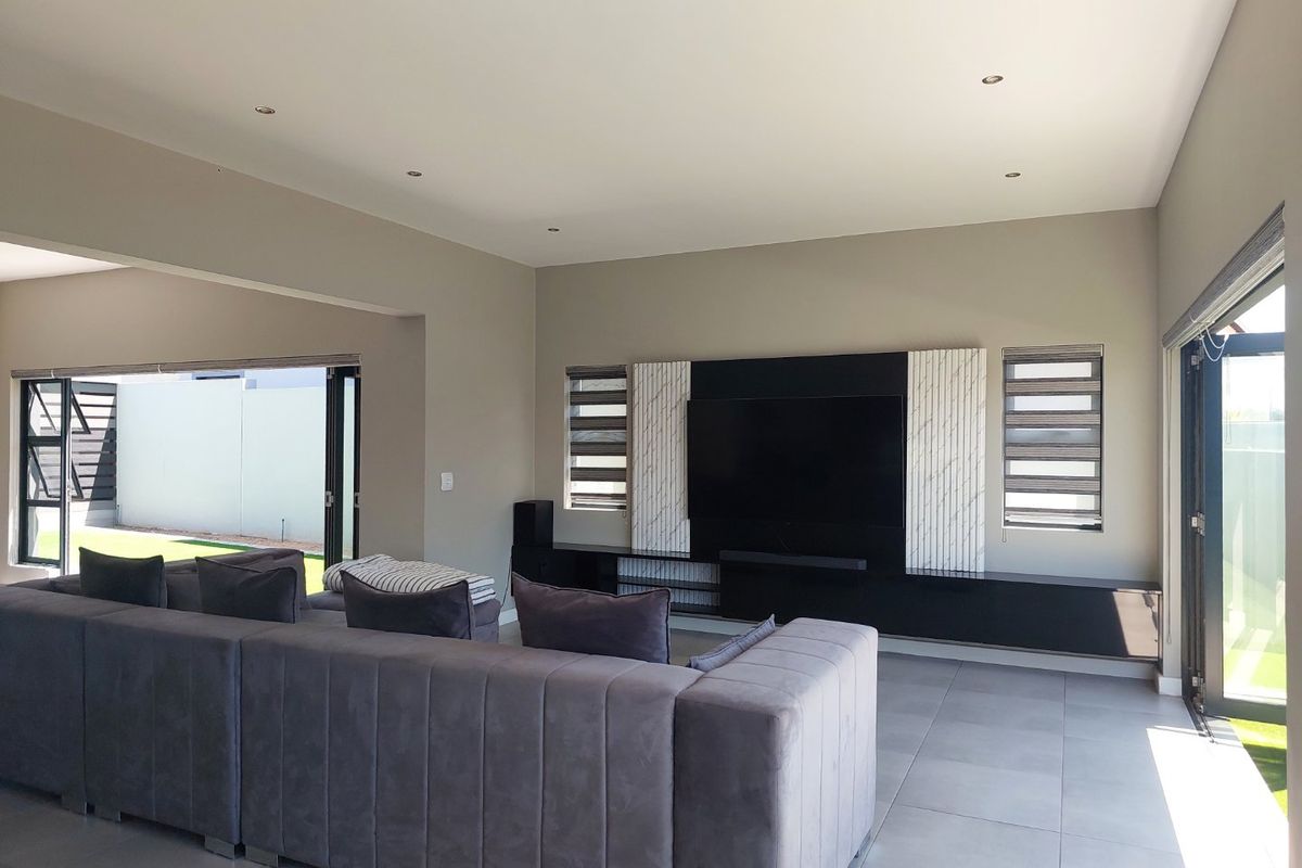 Priced to Sell! Secure Modern 3-Bedroom Family Home in Olivewood Estate - Photo 4