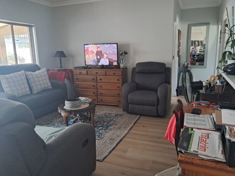 Move in Ready! - Photo 6