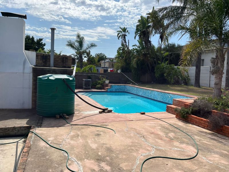 Perfect for families or those who love to entertain. - Photo 9