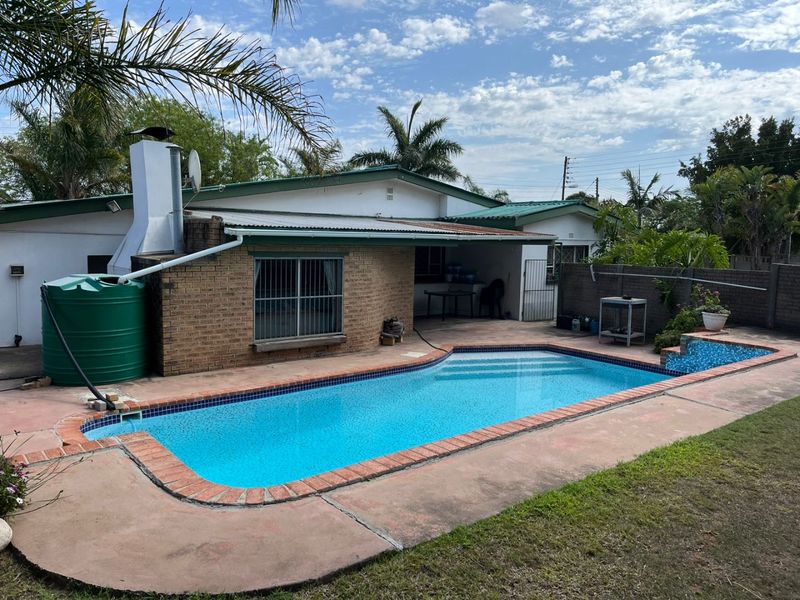 Perfect for families or those who love to entertain. - Photo 6