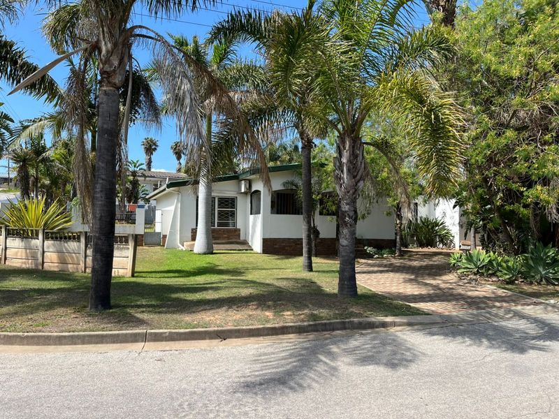 Perfect for families or those who love to entertain. - Photo 3