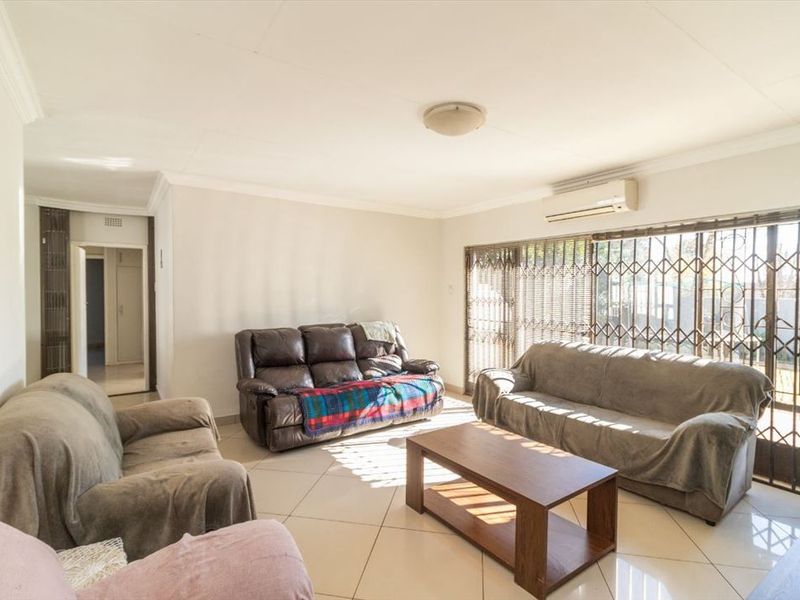 Spacious Family Home with Granny Flat and Modern Features - Photo 2