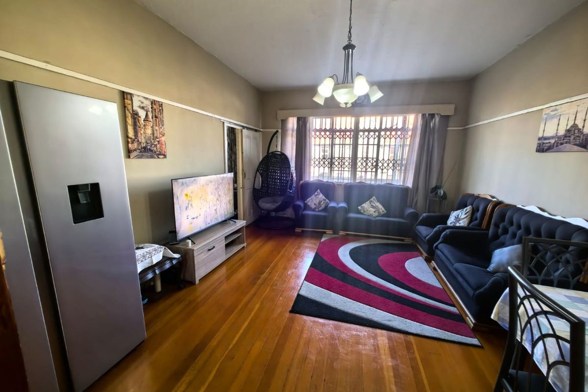 2.5 Bedrooms, 1.5 Bathrooms Apartment For Sale In Bulwer, Berea, Durban - Photo 5