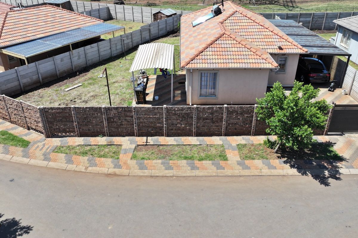 Spacious 4Bedroom House for Sale in Sky City - Photo 3