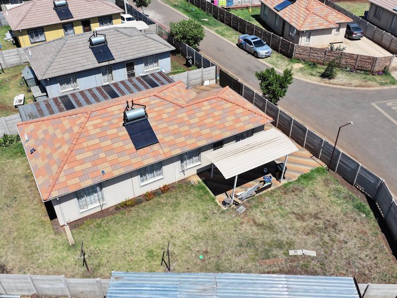 Spacious 4Bedroom House for Sale in Sky City - Photo 8