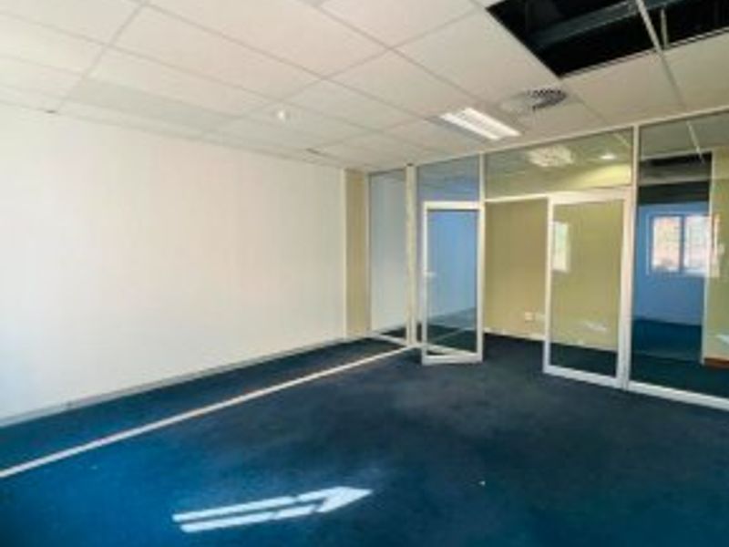 Ground Floor Office Space to rent in Clearwater Office Park, Strubens Valley, Roodepoort - Photo 8