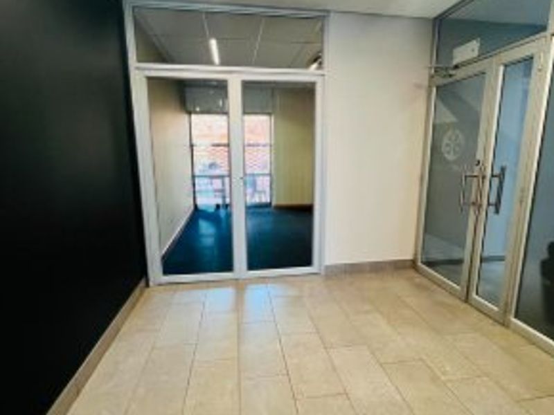 Ground Floor Office Space to rent in Clearwater Office Park, Strubens Valley, Roodepoort - Photo 4