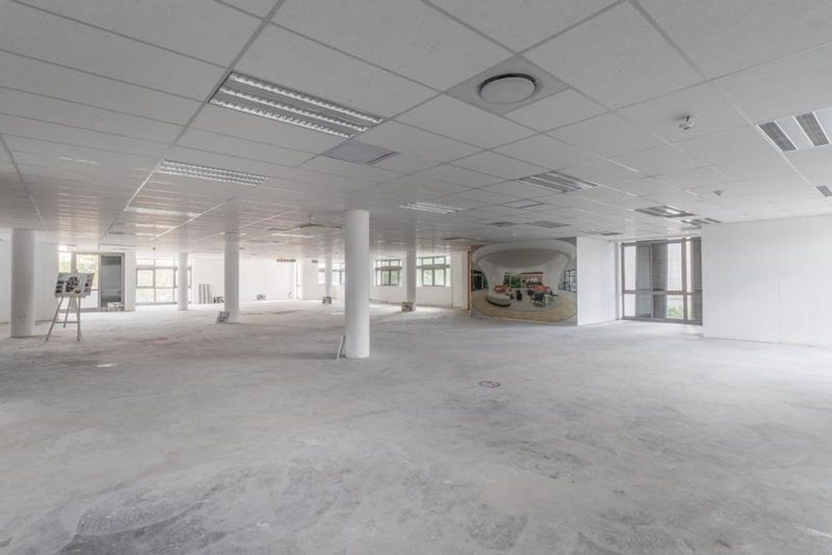 Prime Office Space to rent in  Maxwell Office Park, Waterfall City - Photo 4