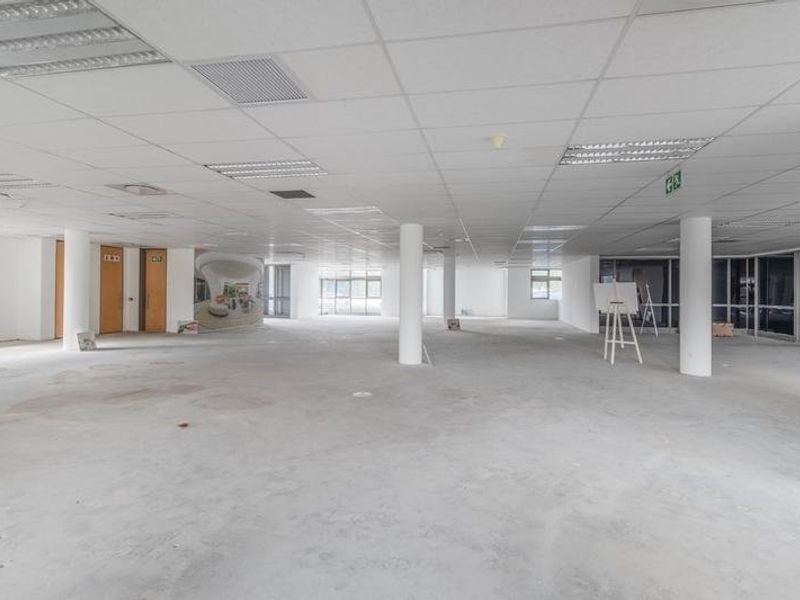 Prime Office Space to rent in  Maxwell Office Park, Waterfall City - Photo 8
