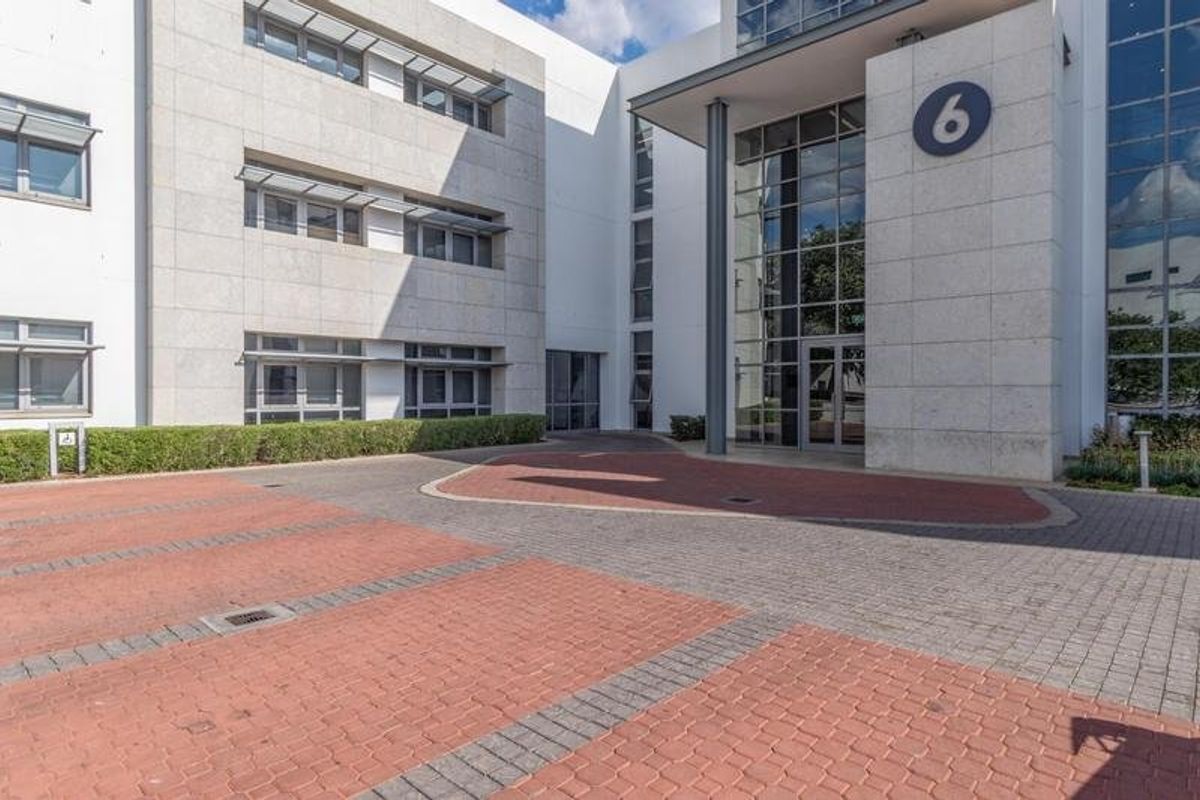 Prime Office Space to rent in  Maxwell Office Park, Waterfall City - Photo 2