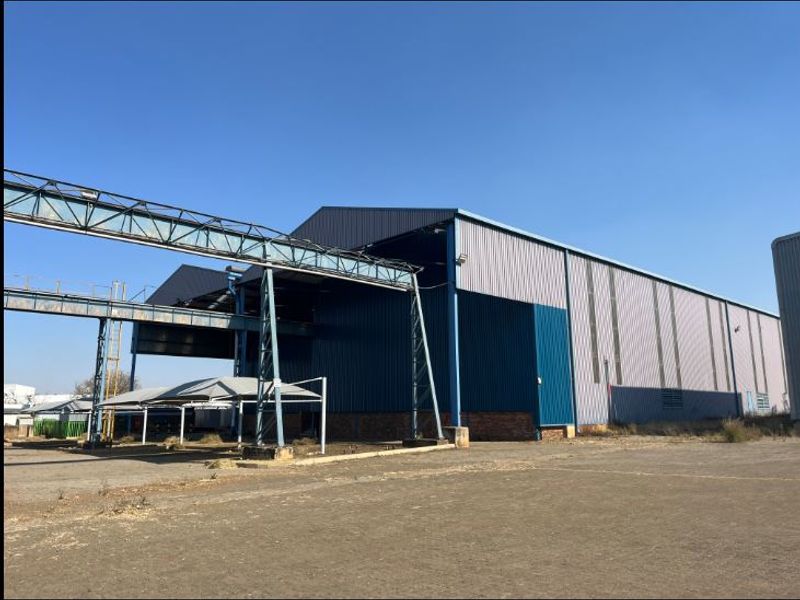 For Sale: Grade-Details Industrial Warehouse – Wadeville, Germiston - Photo 5