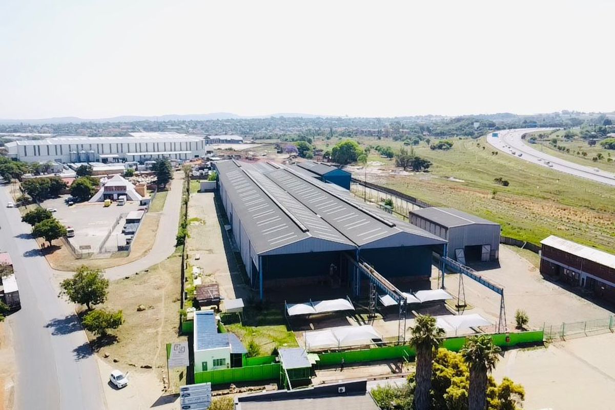 For Sale: Grade-Details Industrial Warehouse – Wadeville, Germiston - Photo 4