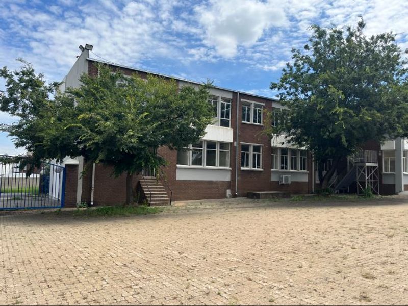 For Sale: Grade-Details Industrial Warehouse – Wadeville, Germiston - Photo 8