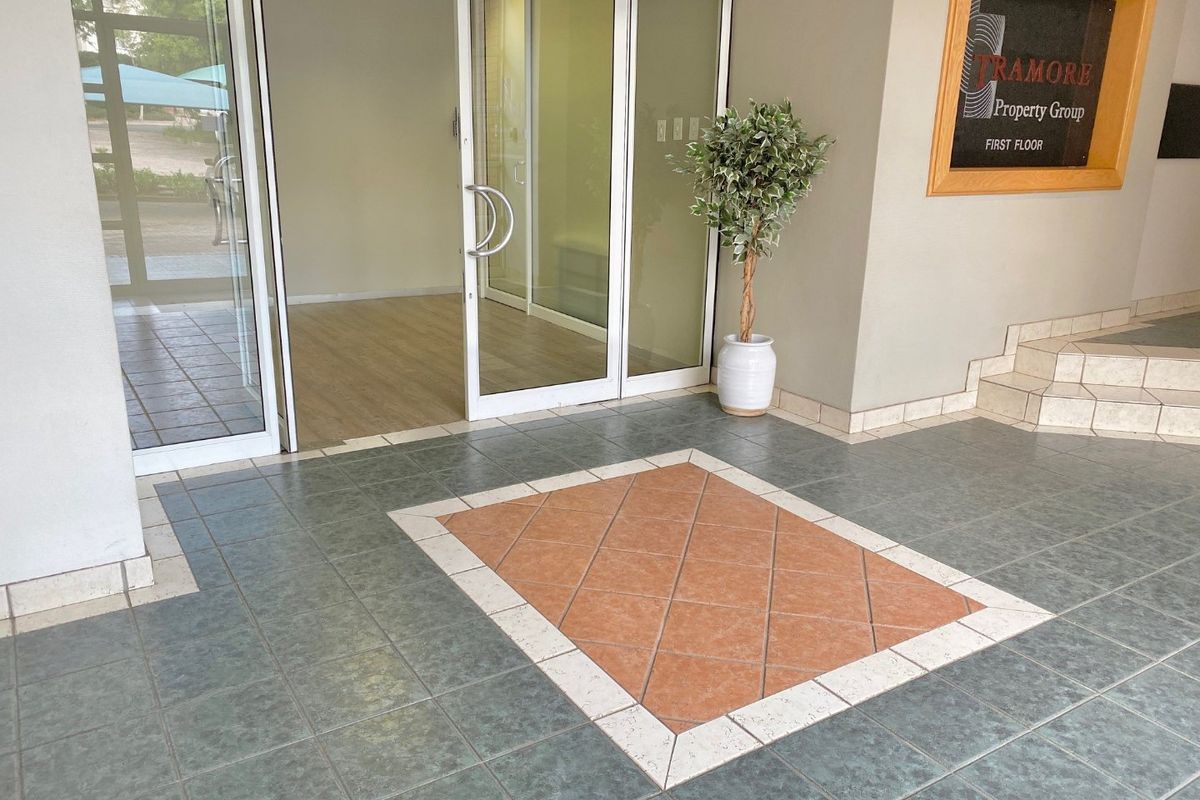 Standalone Office Building to rent in Waterford Office Park, Fourways - Photo 2