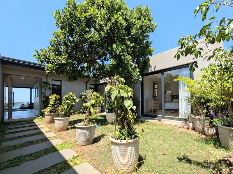 Gold Coast Estate -Seamless Coastal Living – Stepless 5-Bedroom Home with Panoramic Sea Views and Exceptional Flow - Photo 5