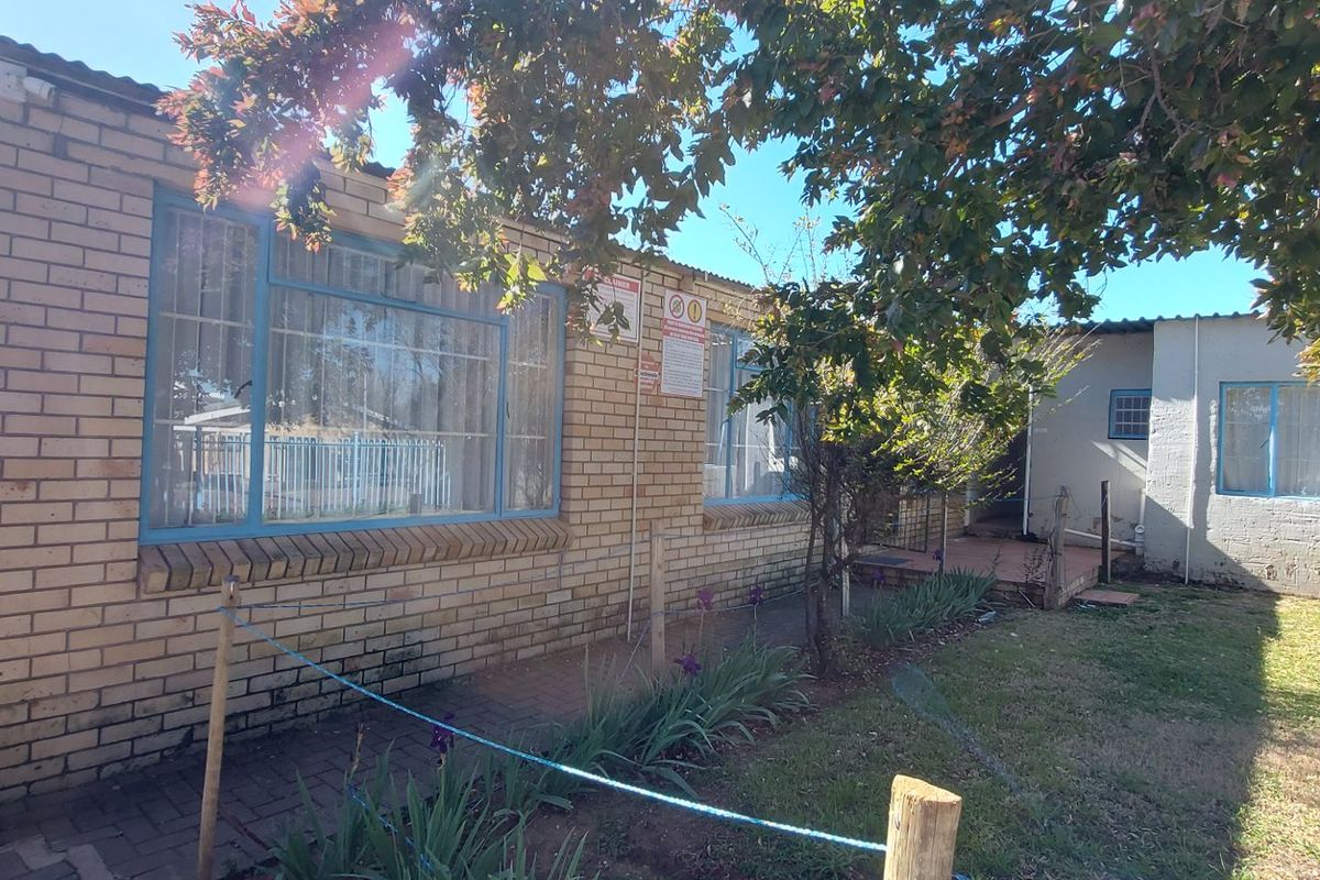 NFSAS Accredited Student Accommodation for 23 Students, Brandwag, Bloemfontein - Photo 4