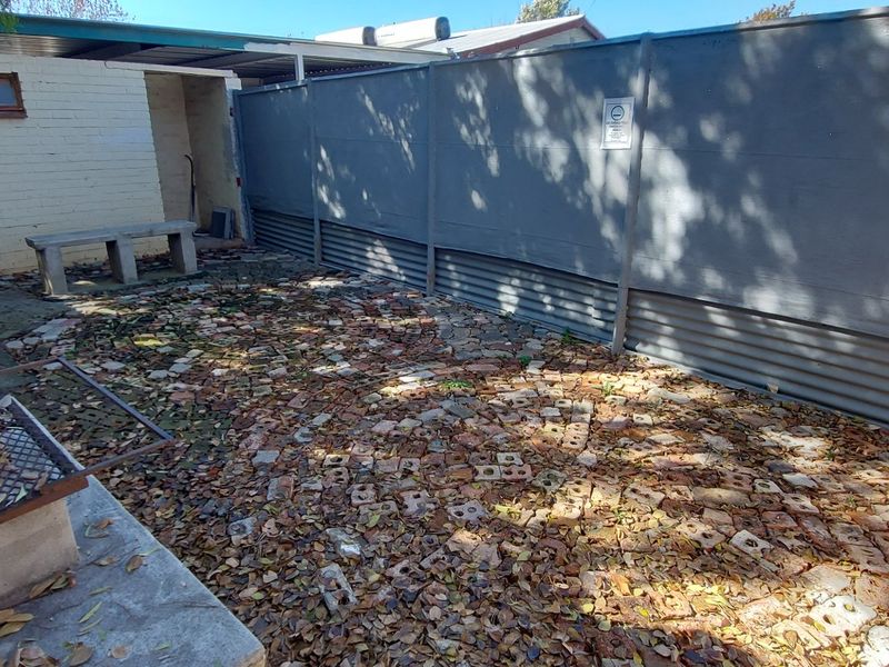 NFSAS approved student accommodation for 13 students in Brandwag, Bloemfontein  - Photo 9