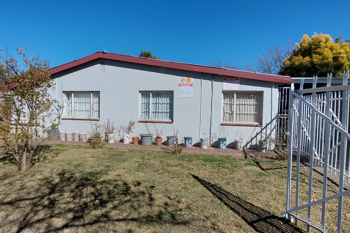 NFSAS approved student accommodation for 13 students in Brandwag, Bloemfontein  - Photo 2