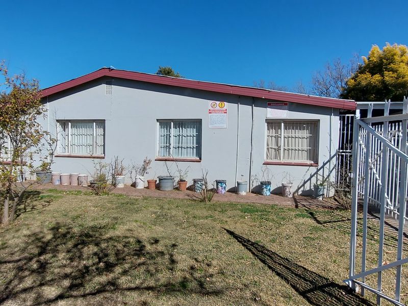 NFSAS approved student accommodation for 13 students in Brandwag, Bloemfontein  - Photo 2