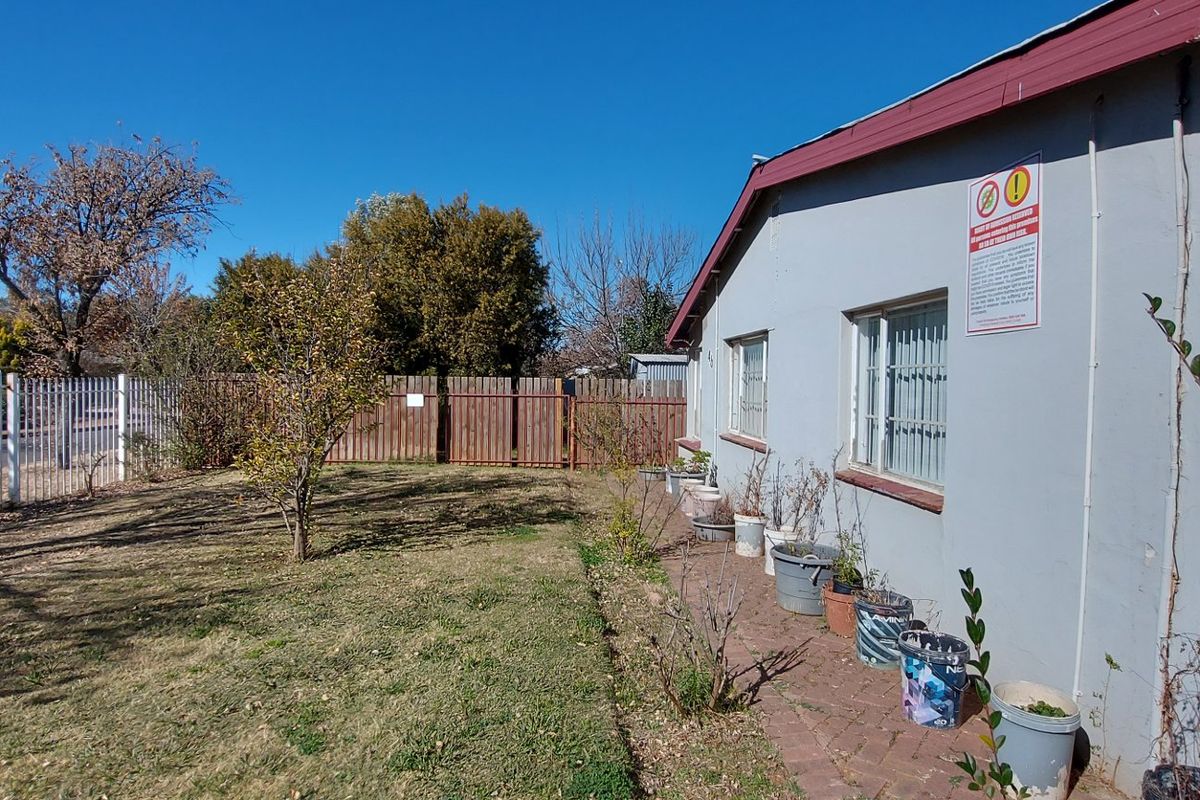 NFSAS approved student accommodation for 13 students in Brandwag, Bloemfontein  - Photo 4