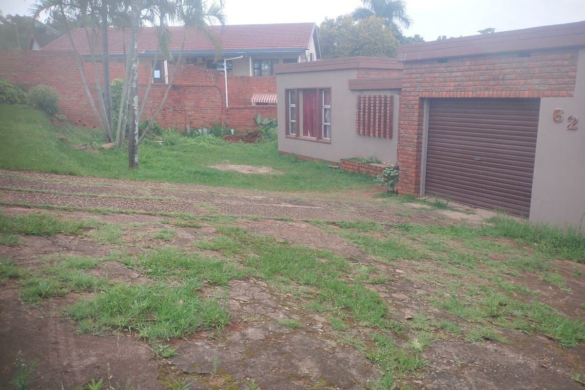3 Bedrooms house for sale in Farewell,Empangeni. - Photo 4