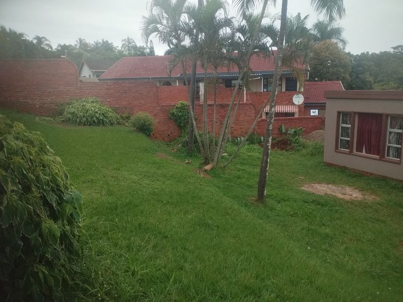 3 Bedrooms house for sale in Farewell,Empangeni. - Photo 2