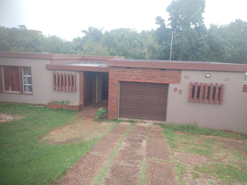 3 Bedrooms house for sale in Farewell,Empangeni. - Photo 3