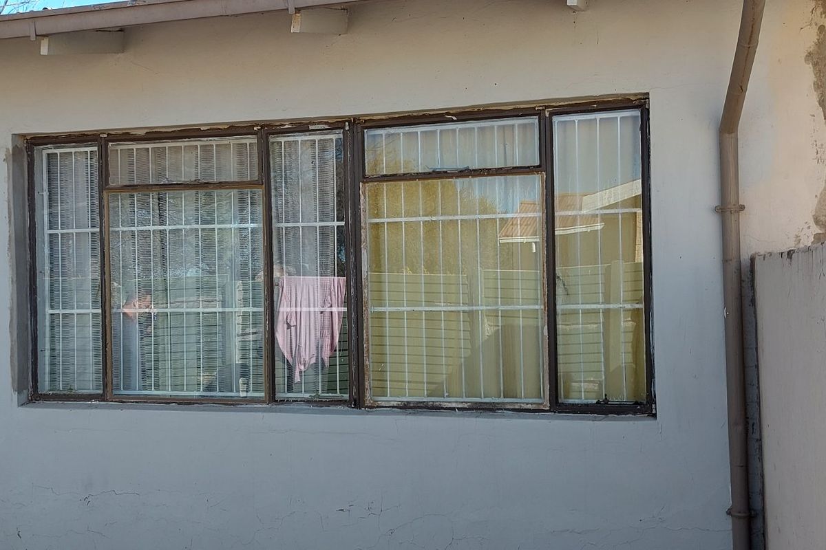 NFSAS-Approved Student Accommodation for 17 Students Brandwag, Bloemfontein - Photo 2