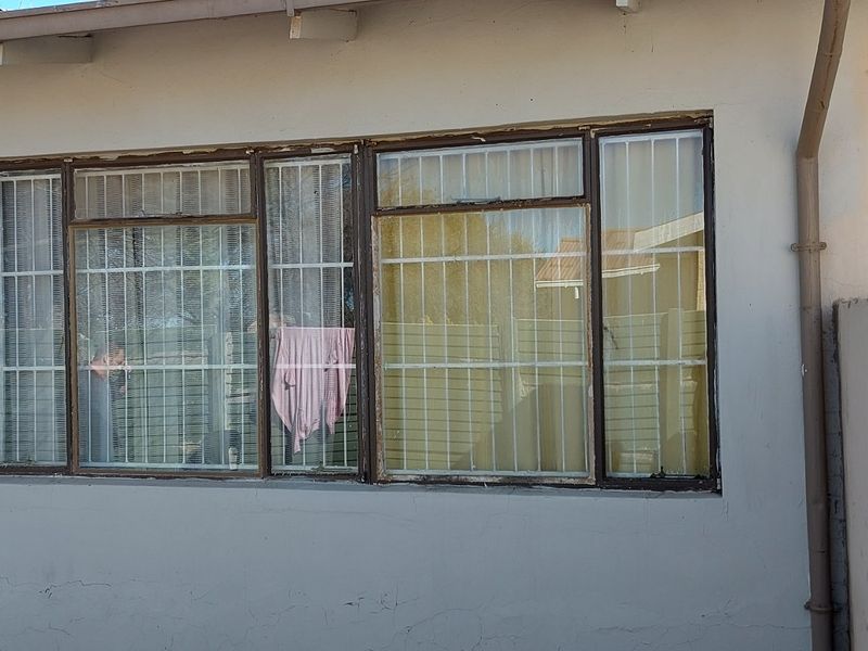 NFSAS-Approved Student Accommodation for 17 Students Brandwag, Bloemfontein - Photo 2