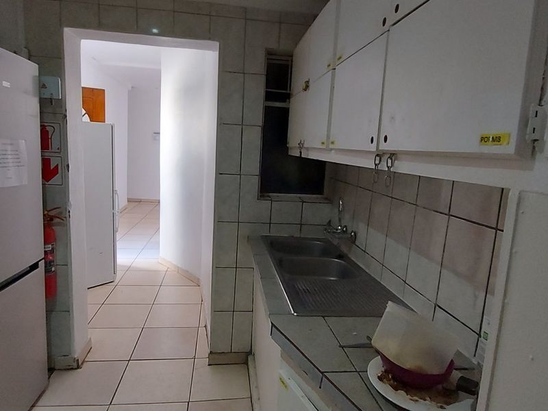 NFSAS-Approved Student Accommodation for 17 Students Brandwag, Bloemfontein - Photo 10
