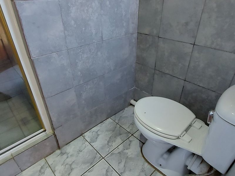 NFSAS-Approved Student Accommodation for 17 Students Brandwag, Bloemfontein - Photo 9