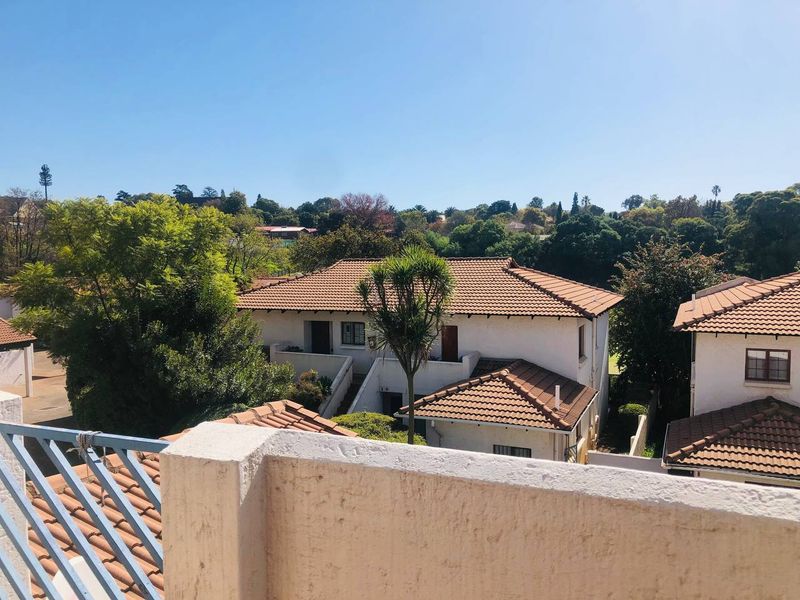 One bedroom upstairs apartment  - Photo 7