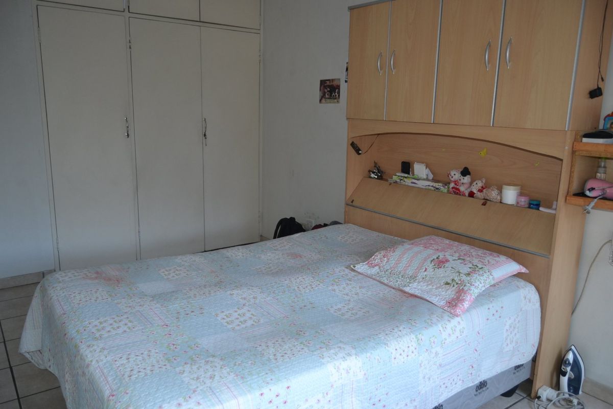 Modern 2-Bedroom Flat for Sale - Photo 4