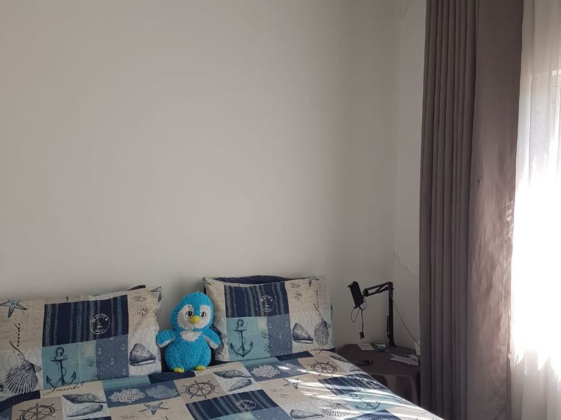 Spacious 4-Bedroom Home on Massive Stand with Granny Flat & Extras - Photo 10