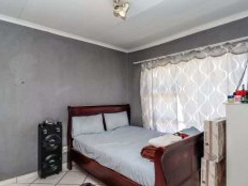 2 Bed Flat – Modern Comfort and Security - Photo 9
