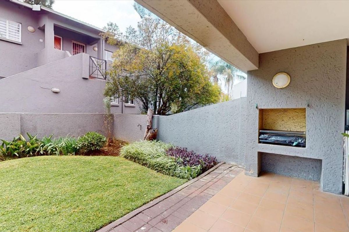 Charming Family Home with Pool and Modern Comforts - Photo 3