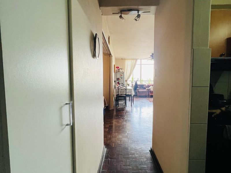 A Studio Apartment For Sale In Durban Central, Durban - Photo 10