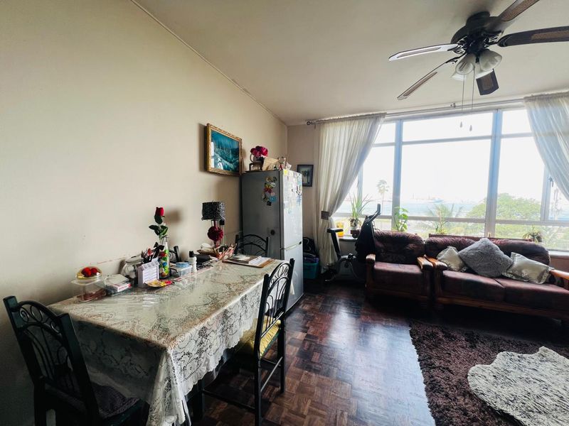 A Studio Apartment For Sale In Durban Central, Durban - Photo 4