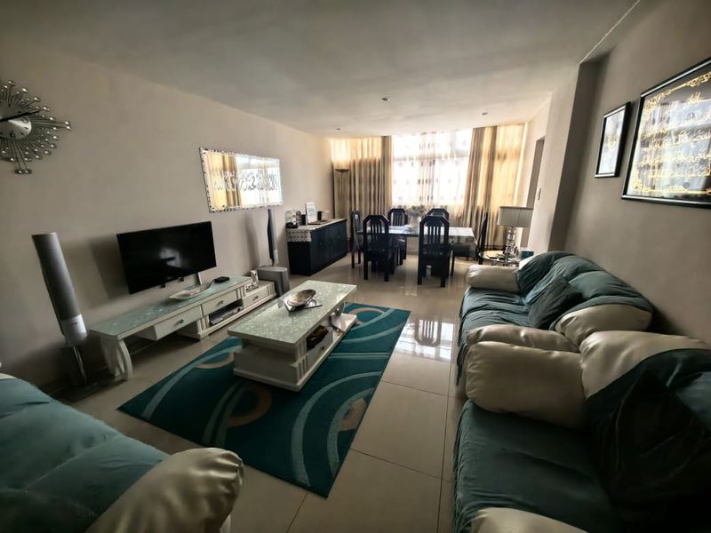 2 Bedrooms, 1.5 Bathroom Apartment For Sale In North Beach, Durban - Photo 8