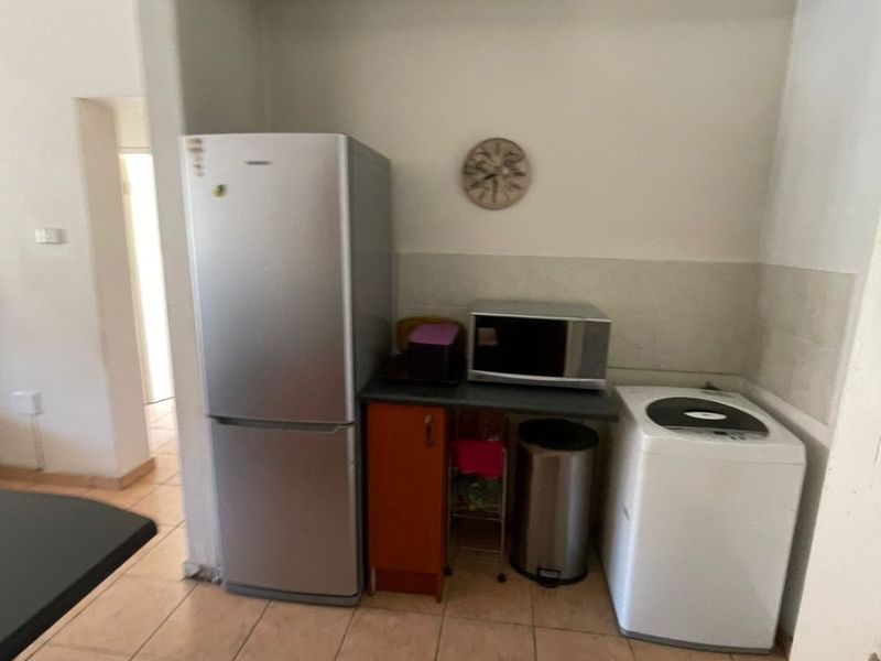 TWO BEDROOMS AND TWO BATHROOMS - Photo 10